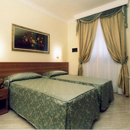 Magic House Hotel Roma Ngoại thất bức ảnh