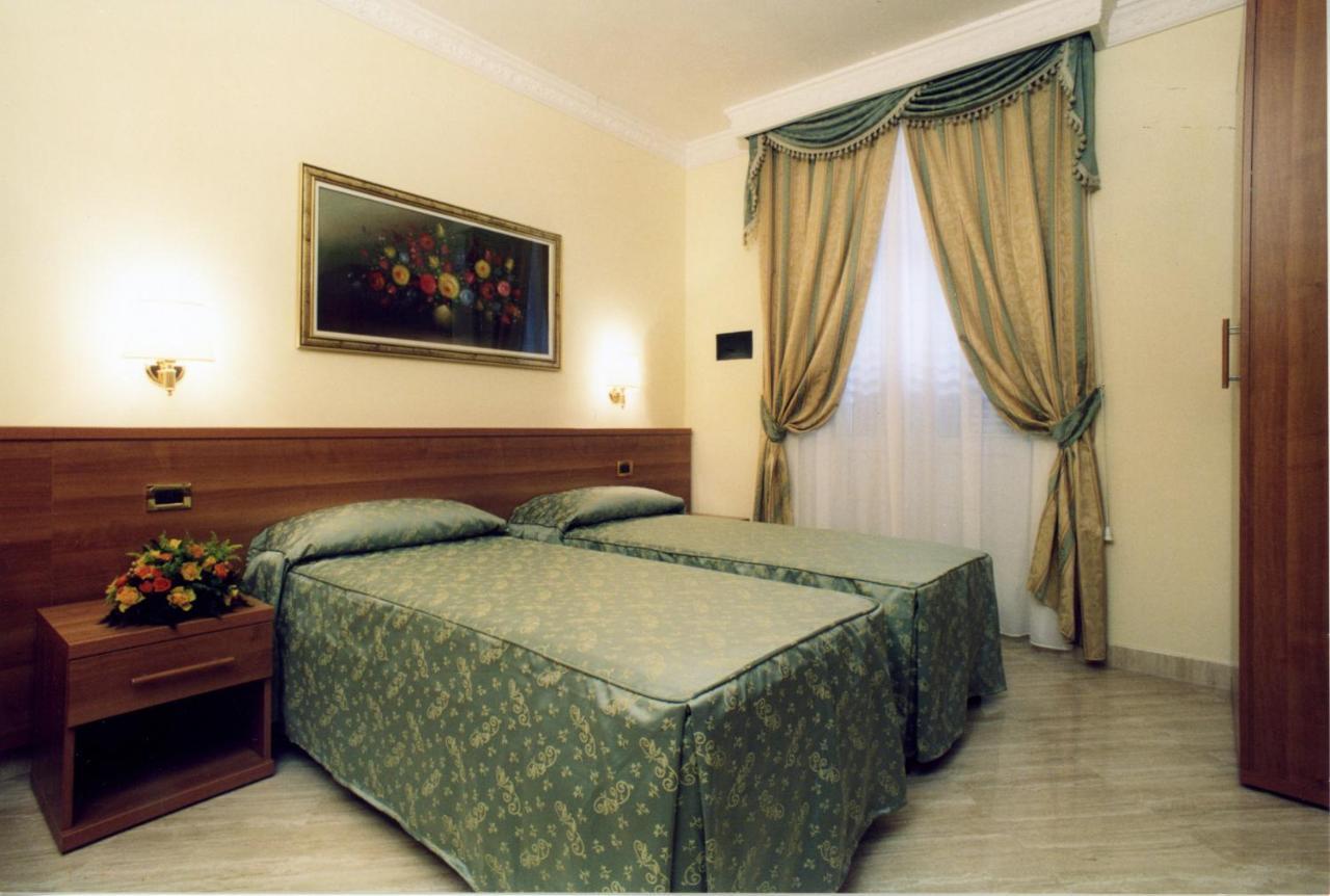 Magic House Hotel Roma Ngoại thất bức ảnh