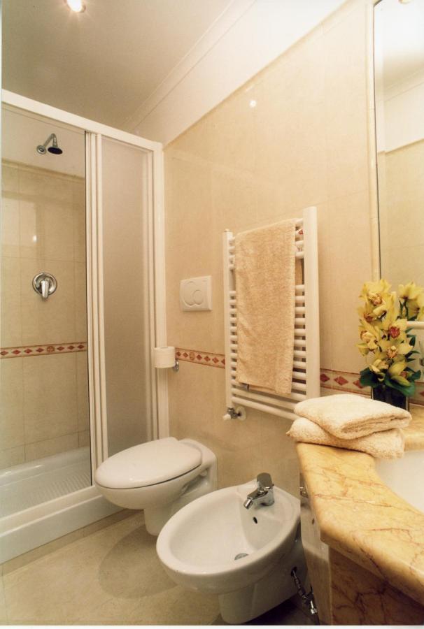 Magic House Hotel Roma Ngoại thất bức ảnh